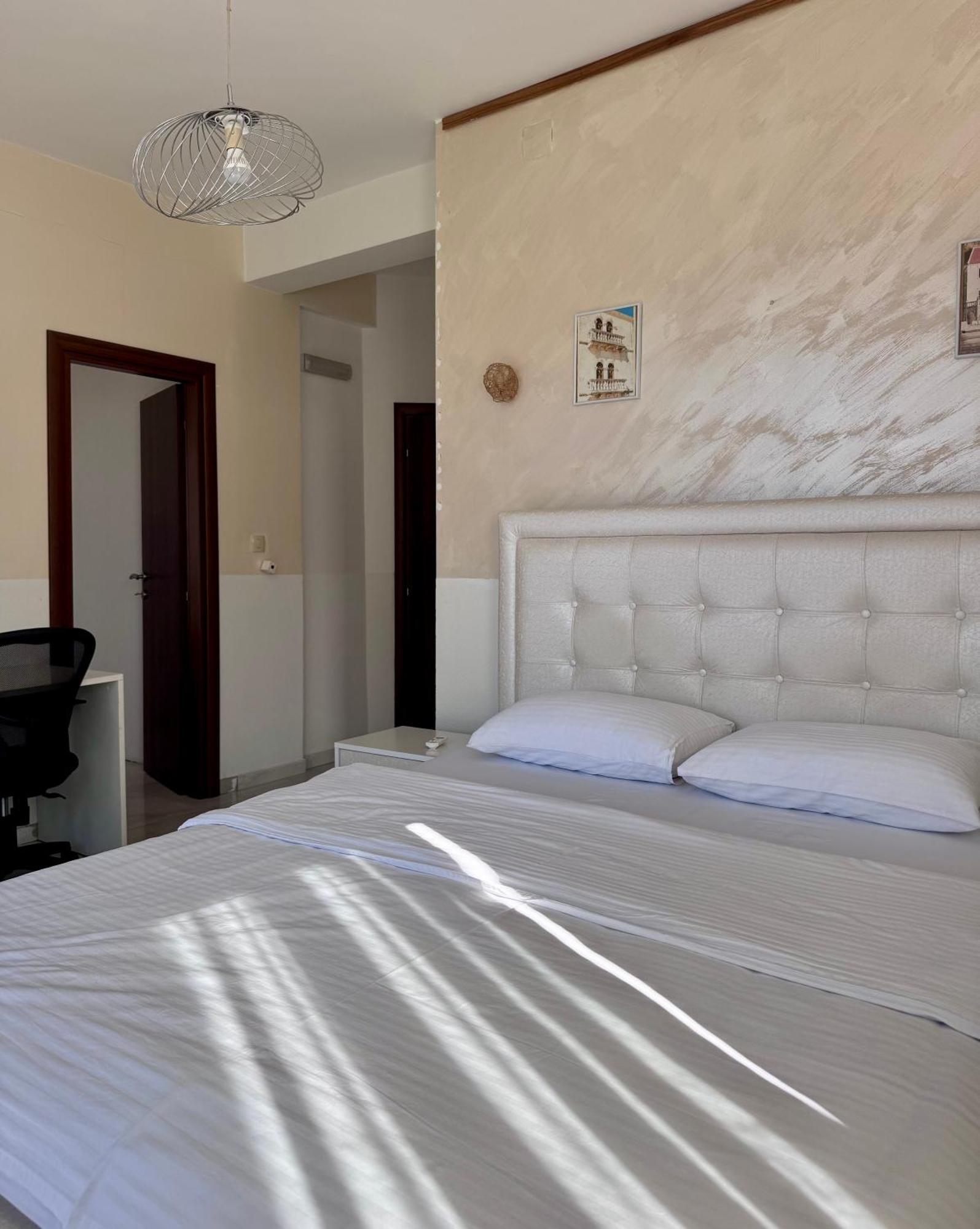 Bocche Di Cattaro Apartments Bagian luar foto